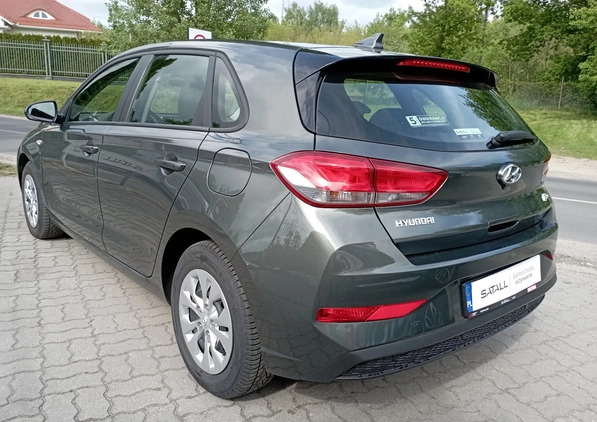 Hyundai I30 cena 63800 przebieg: 68177, rok produkcji 2021 z Solec Kujawski małe 106